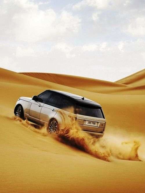 Dubai desert dune bashing